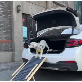 Adjustable wooden dog ramp with anti-slip carpet for car trunk
